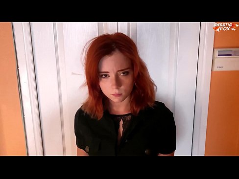 ❤️ Un agent de sécurité punit une jolie femme pour un vol à l'étalage - Cum In Mouth ❤️ Vidéo de porno at fr.killvs.top ☑
